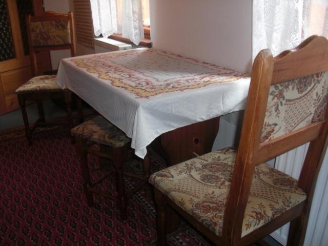 Horsky Ranc Hotell Pec pod Sněžkou Rom bilde