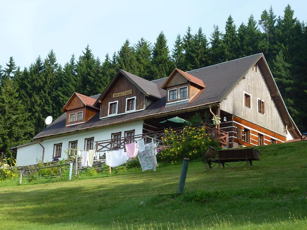 Horsky Ranc Hotell Pec pod Sněžkou Eksteriør bilde